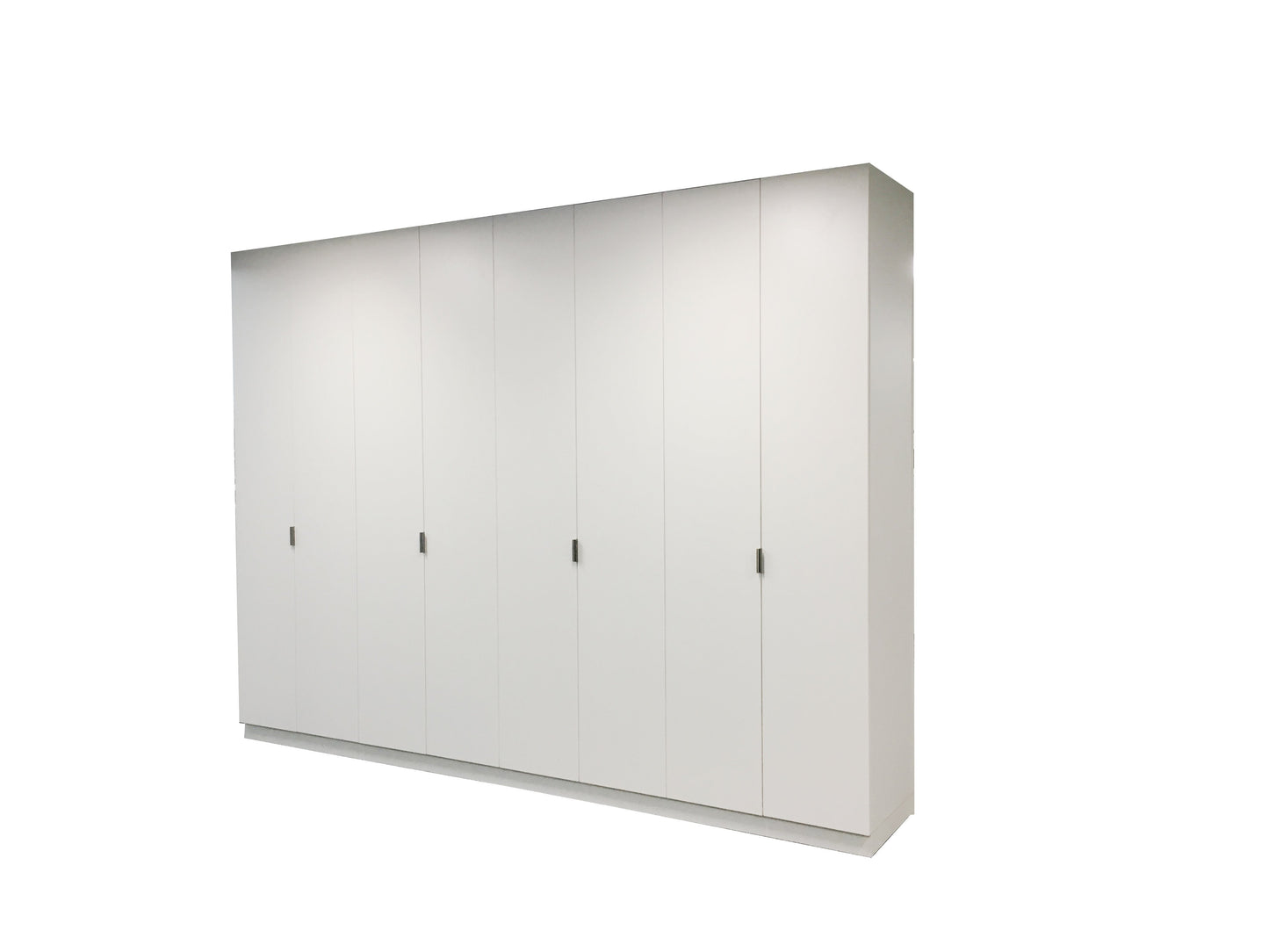 TALL CUPBOARD