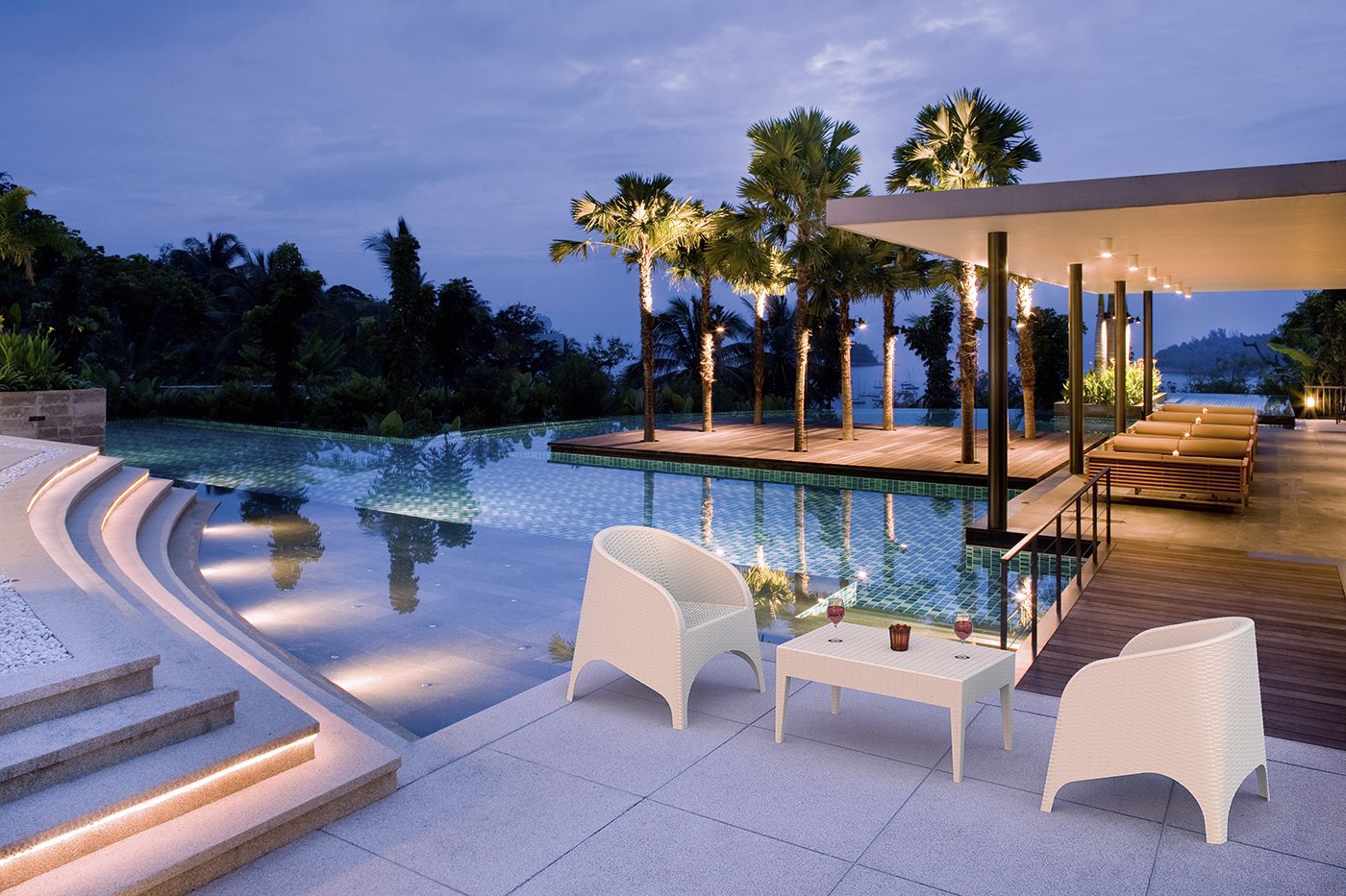 Aruba Armchair (stackable)