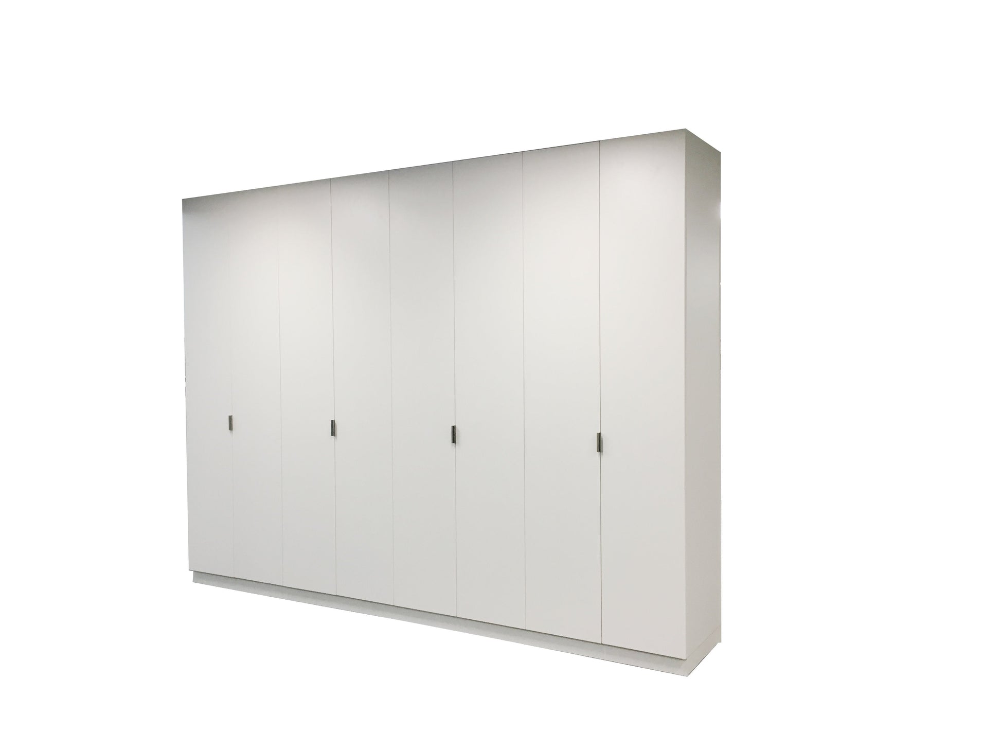 TALL CUPBOARD