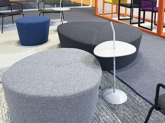 LOTUS POUF