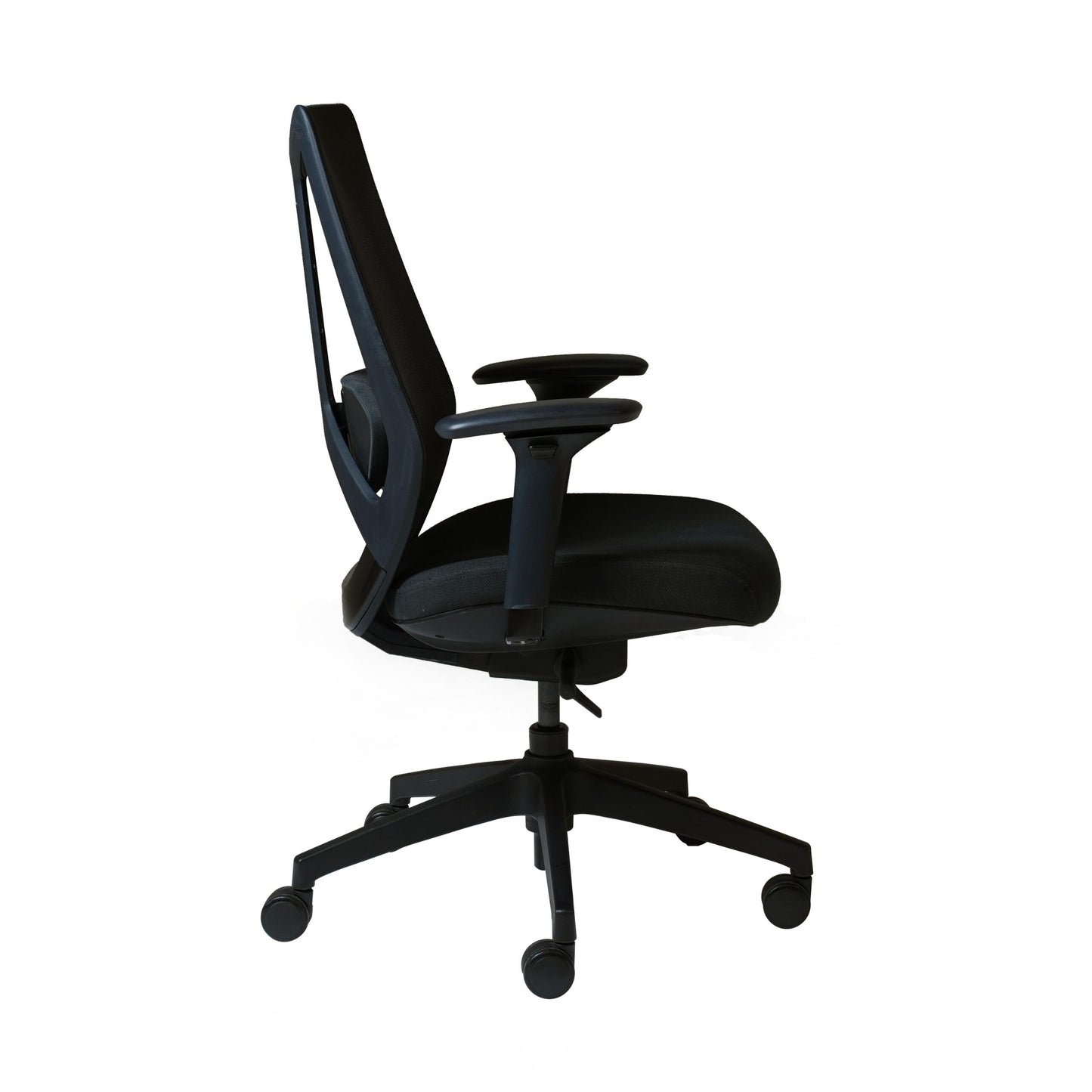 Side view of the black ARCO ergonomic operator chair